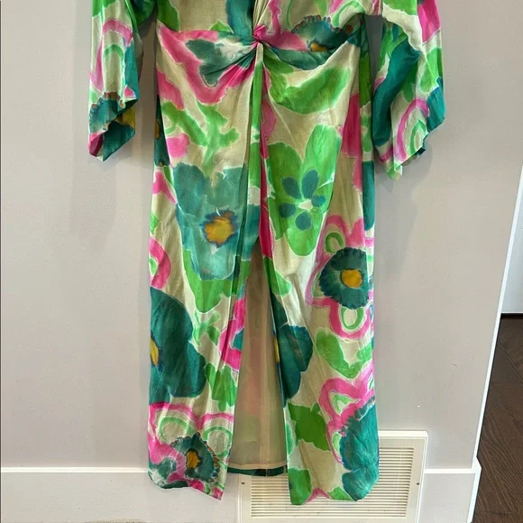 Smythe Twist Dress in Watercolor Green - Picture 9 of 15